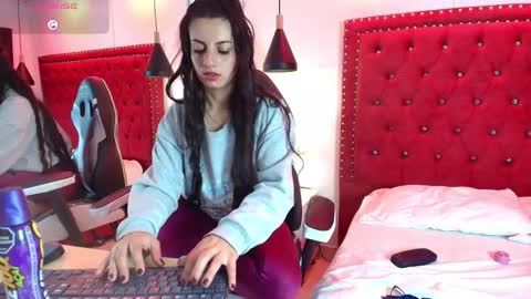 Ingrid online show from February 26, 8:19 pm