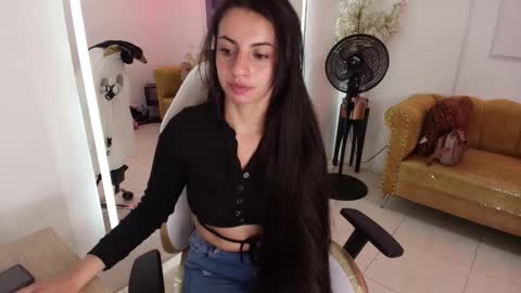 Ingrid online show from March 18, 8:03 pm