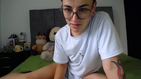 lyan onlyfans n linda online show from June 25, 1:35 pm