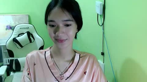 Reign online show from November 9, 9:55 pm