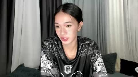 Reign online show from July 16, 4:44 pm