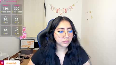 Luna        online show from June 5, 11:44 pm