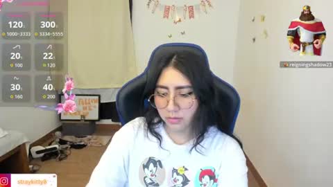 Luna        online show from June 25, 12:32 am