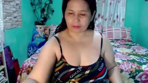 Snapshot of inocent_joy chatting on January 22, 10:18 am inocent_joy online show from January 22, 10:18 am
