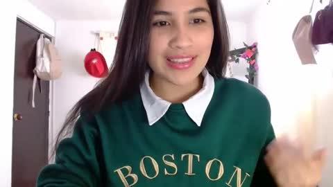 Snapshot of inocentheaven chatting on February 22, 10:04 pm Celeste online show from February 22, 10:04 pm