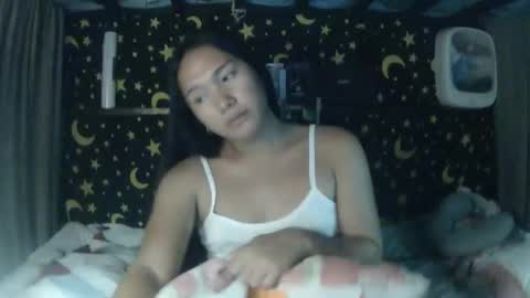 MAXINE online show from May 12, 5:05 am