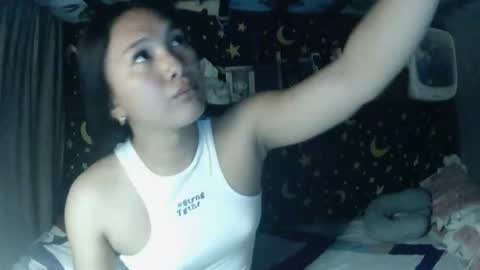 MAXINE online show from May 25, 10:36 am