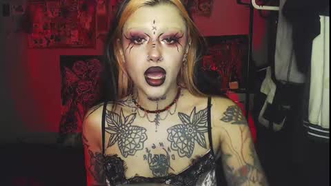 Insunnity666 online show from November 17, 7:47 pm