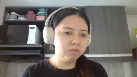 Iris 3 online show from December 15, 2:22 pm