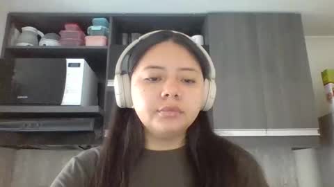 Iris 3 online show from December 19, 2:09 pm