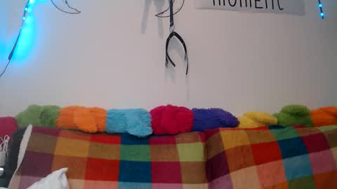 Irene Isabela online show from March 14, 10:49 am