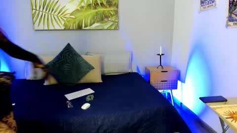 Iris Rosse online show from October 27, 6:57 pm