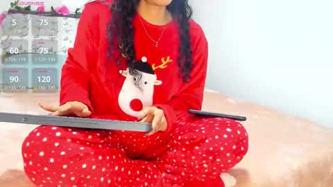 iris online show from October 3, 7:30 pm