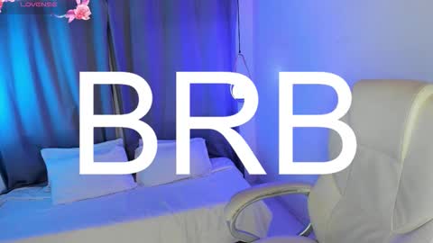 irisbeel online show from March 18, 3:55 am