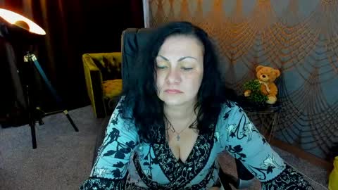 Iris online show from June 3, 2:44 pm