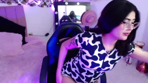 Snapshot of isa_bunny18 chatting on October 21, 2:26 am isabela online show from October 21, 2:26 am
