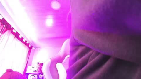 Isabella online show from July 12, 5:03 pm