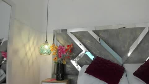 Mommy Isa online show from July 26, 1:08 pm