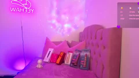 ISABELA  online show from July 2, 11:49 am