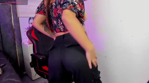 Snapshot of isabella026 chatting on January 22, 11:11 pm isabella Fox online show from January 22, 11:11 pm