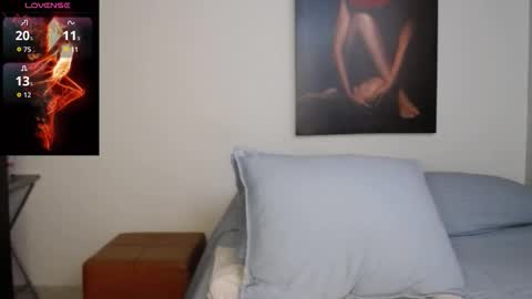 Snapshot of isabella_696 chatting on September 23, 10:08 pm Isabella 696 online show from September 23, 10:08 pm
