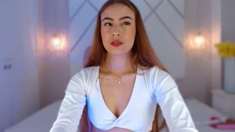 Isa  online show from November 25, 3:14 pm