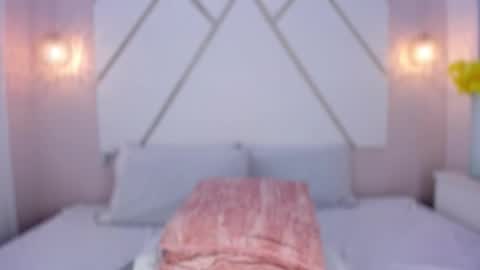 Isa  online show from January 7, 5:49 pm