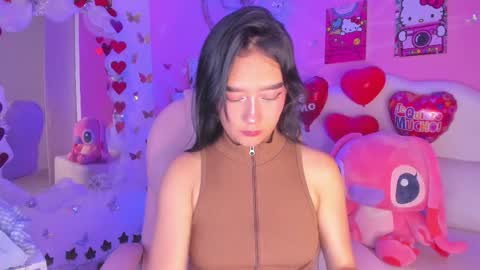 isabella_castillo_ online show from February 19, 8:18 pm