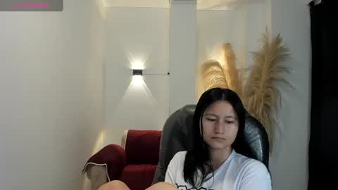Isabella online show from June 11, 7:27 am