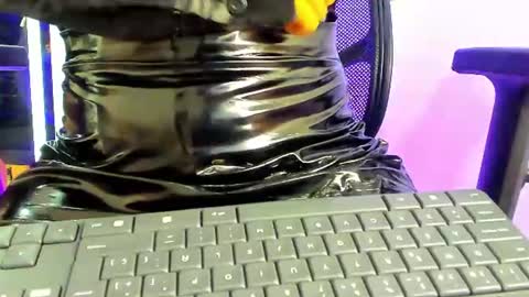 ISABELLA online show from June 15, 6:08 pm