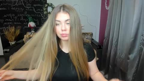 isabellabler online show from December 21, 1:04 pm