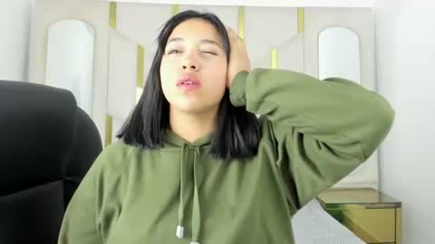 Snapshot of isabellrodriguez18 chatting on September 15, 2:53 am isabellrodriguez18 online show from September 15, 2:53 am