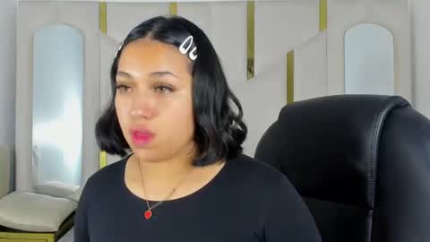 isabellrodriguez18 online show from November 27, 8:39 am