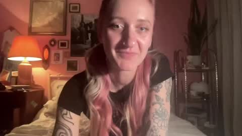 Isabel  online show from August 4, 2:28 am