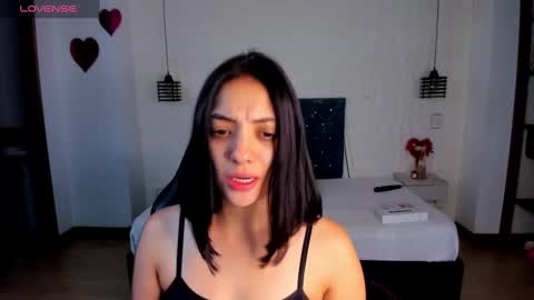 isabel  online show from March 9, 11:58 am