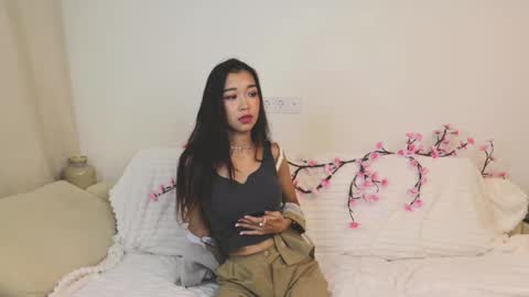 Selina online show from October 15, 5:48 pm