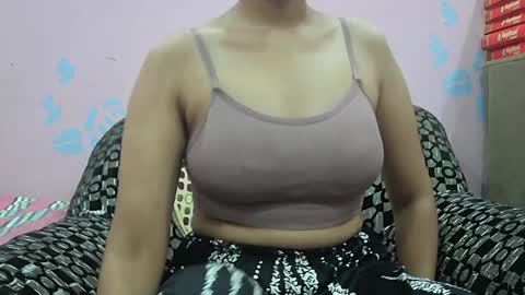 ishika_singh_ online show from June 20, 2:26 am