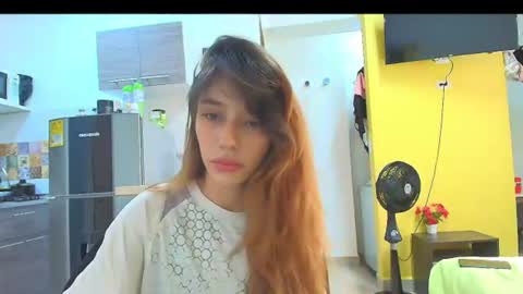 Alaya online show from August 4, 8:48 pm