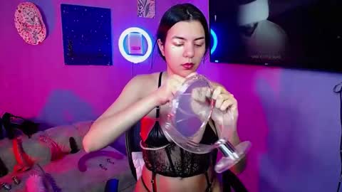 isisrousexx online show from October 1, 2:38 am