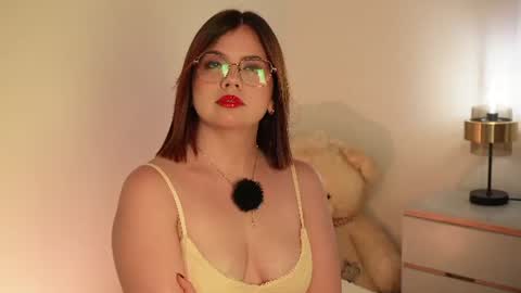  issa baby  online show from July 25, 4:08 am