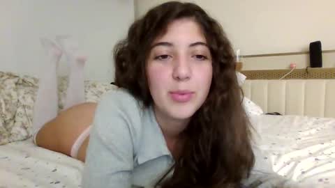 ItalianKitty online show from April 10, 1:44 am