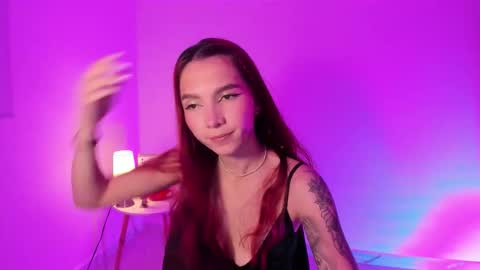 camill online show from October 24, 1:45 am