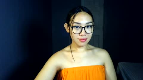 QUEEN online show from June 12, 3:03 am