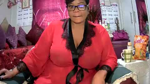 itumeleng74 online show from June 16, 8:04 am