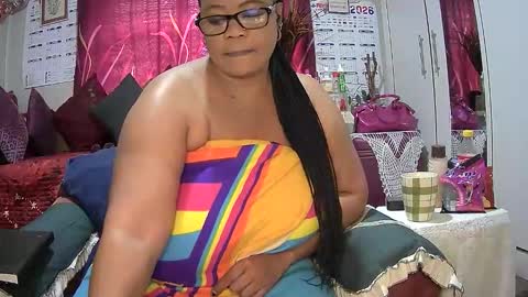 itumeleng74 online show from April 23, 6:43 am
