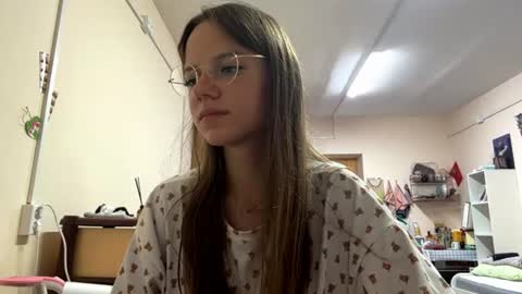 Kate online show from July 9, 9:28 pm