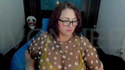 Ivonne online show from August 7, 1:12 am