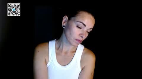Lana online show from June 12, 9:01 pm