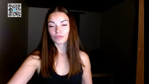 Lana online show from June 7, 7:43 pm