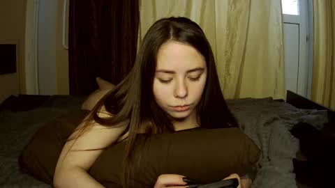 Snapshot of ivorywood_ chatting on October 18, 11:57 am ivorywood_ online show from October 18, 11:57 am